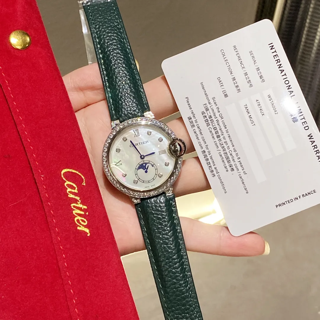 【Foreign trade import】💰960! Cartier women's blue balloon luxury series, quartz watches are shipped in the same color [color], the sun, moon and stars are displayed in a large frame, the starry sky is running, time flows, special cutting diamonds 💎 inlaid ring, personality, perfect, equipped with original imported quartz movement, precise travel time, Cartier original snap buckle, diameter 36mm, thickness 8mm "Please pay attention to the exclusive background for detailed shooting"