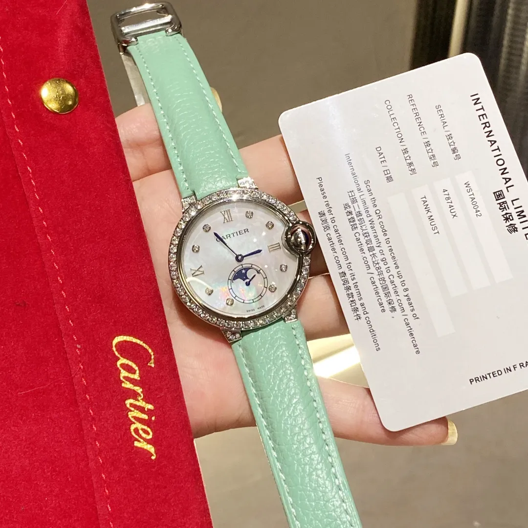 【Foreign trade import】💰960! Cartier women's blue balloon luxury series, quartz watches are shipped in the same color [color], the sun, moon and stars are displayed in a large frame, the starry sky is running, time flows, special cutting diamonds 💎 inlaid ring, personality, perfect, equipped with original imported quartz movement, precise travel time, Cartier original snap buckle, diameter 36mm, thickness 8mm "Please pay attention to the exclusive background for detailed shooting"