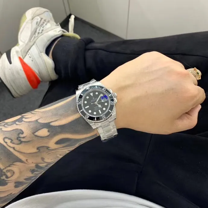 【Foreign trade import】💰850! 🚺ROLEX⌚️ROLEX Submariner Series Ceramic Ring (Super Luminous) Genuine Synchronized New Polishing Process Size-40mm Blue Light Sapphire Glass Three-Bead Steel Belt with Safety Buckle/Special Tape⌚️6-digit Hidden Engraved Anti-Counterfeiting Crown Logo