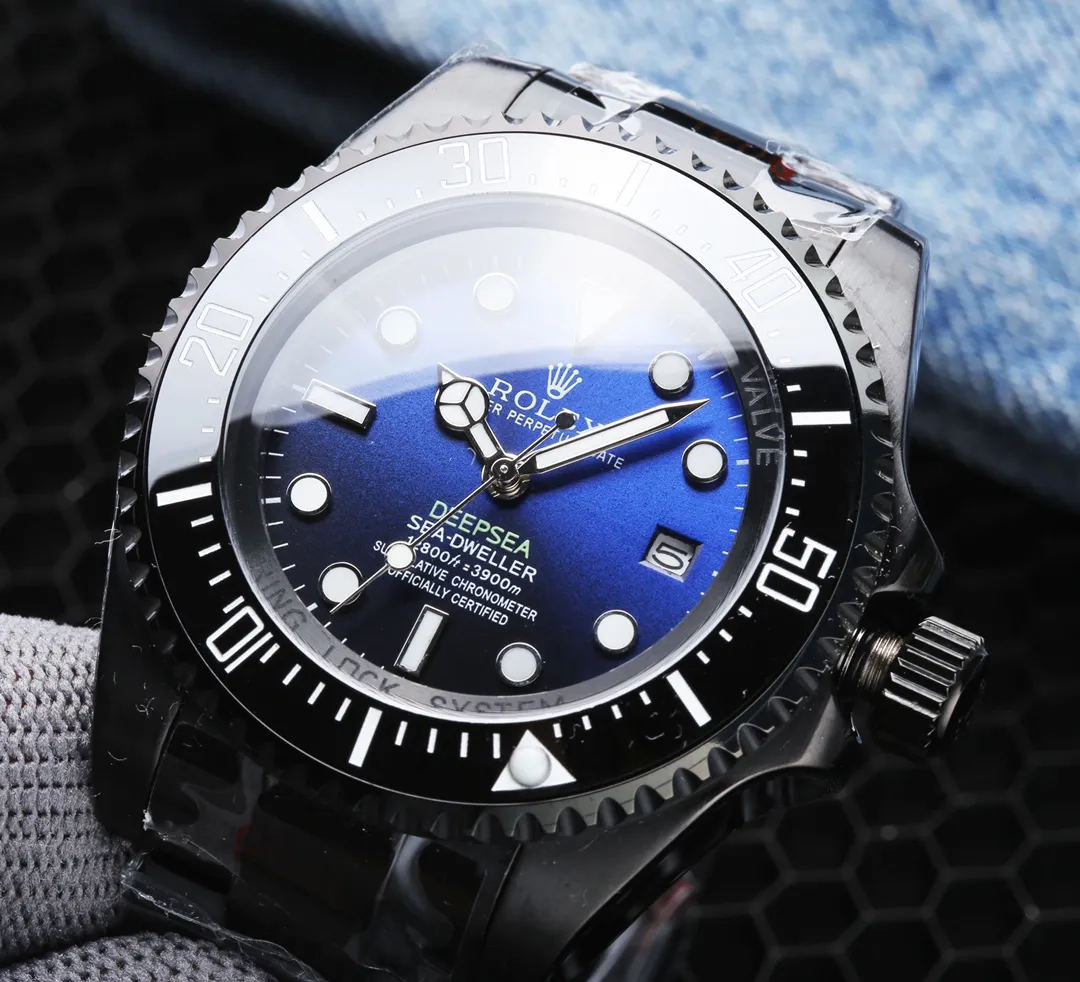 【High cost performance】💰1900! Rolex Submariner SEA-DWELLER Ghost King Introduction: The essence of the replica, parallel purchase version of Ghost King SEA Case: Made of fine steel, consistent with the original Ring: Original craft ceramic ring Three-dimensional scale ring Movement: Equipped with the top Citizen 8215 brand new movement (zero repair) Diameter: 44mm A genuine A-level replica Rolex Ghost!