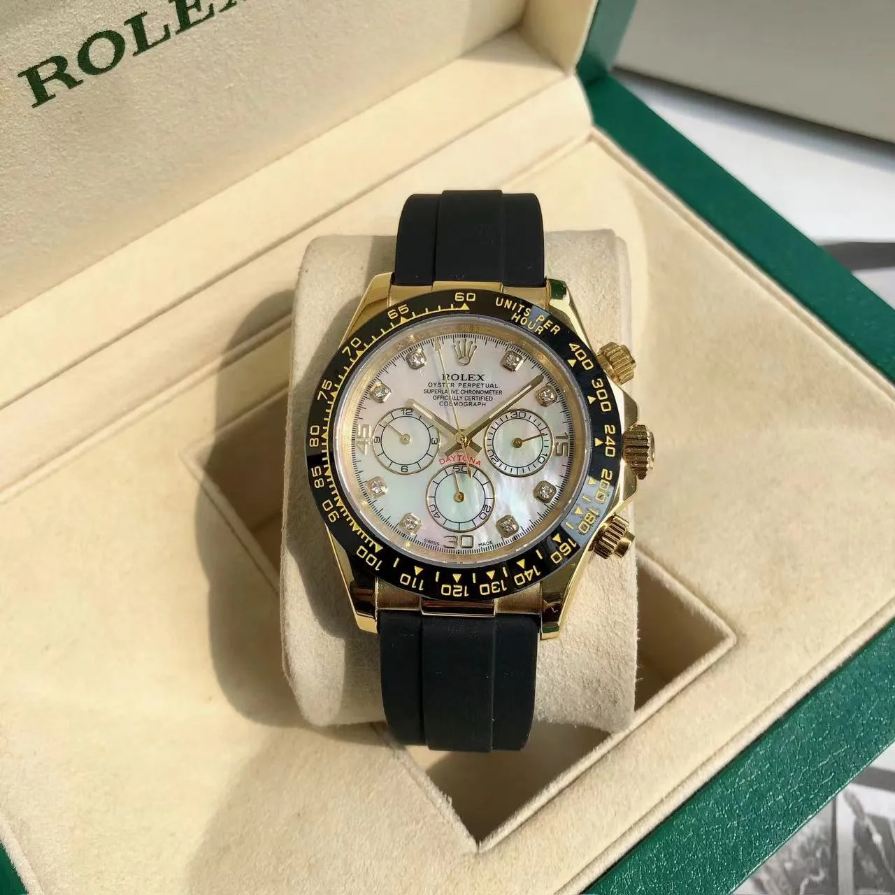 【High-end replica】💰1160! Customized all-in-one machine 💰1720! Rolex Daytona Series [Diameter] 40mm [Movement] Equipped with imported fully automatic mechanical movement [Ring] Imported finely polished ring/ceramic ring [Mirror] Scratch-resistant sapphire glass mirror [Material] Imported 316L stainless steel case [Strap] Stainless steel three-bead strap/high-quality tape [Buckle] Original buckle Super high quality, more beautiful in kind, market exclusive! Classic men's casual watch, the standard accessory for successful men, allowing you to wear it once and for all!