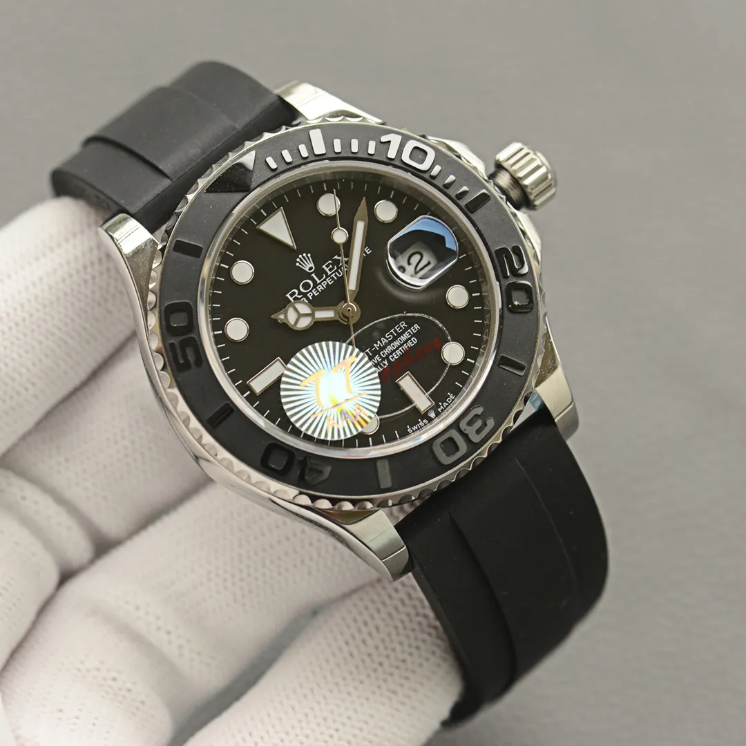 【High-end replica】💰1160! 【Customized all-in-one machine】💰1720! All Rolex Yacht-Master 40mm watches are shipped. On the basis of adhering to the characteristics of the brand, they are simultaneously matched with rubber straps and original buckles. [Movement] Equipped with dedicated and manufactured 0️⃣reworked, 💯new original Citizen 9015 fully automatic mechanical movement, with accurate travel time, excellent performance and a power reserve of up to 48 hours. [Case] 316L stainless steel case The original version of the ceramic ring rotates in both directions simultaneously, perfectly presenting the same curvature and luster as the original version. The ultra-strong high-density mineral glass mirror and exquisite workmanship perfectly inherit the original diving and swimming 🏊‍♀️Performance [Literal] The scale is clear, the luminous light is super long-lasting, the details are synchronized and authentic, the inner shadow ring is clear and the font is well-proportioned [Strap] 316L stainless steel adjustable buckle with imported high-quality rubber strap, comfortable and durable to wear ⚠️Please look for the exclusive quality