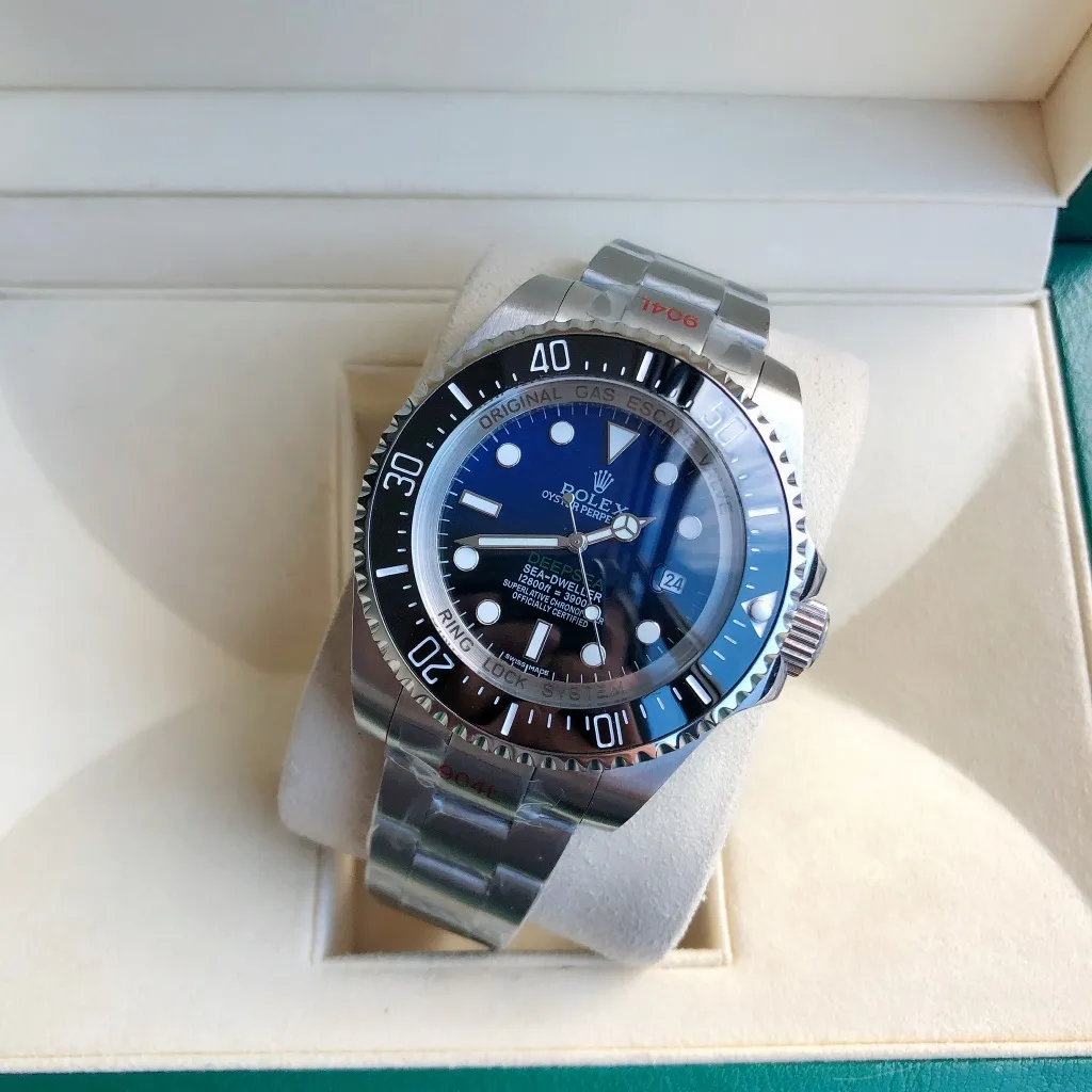 【High-end replica】💰1240! 【Customized all-in-one machine】💰1720! Rolex Ghost King As one of the leading brands in the watch circle, the Ghost King is undoubtedly one of the leading watches of the brand. The GD factory invests heavily in creating fine steel texture, diving performance, luminous intensity, and accurate travel time, which perfectly interprets the essence of this model. [Movement] Equipped with GD's dedicated 0️⃣rework, 💯new original Citizen 8215 fully automatic mechanical movement, with accurate travel time, excellent performance, and a power reserve of up to 48 hours. [Case] 316L stainless steel case perfectly presents the same curvature and gloss as the original version, super high-density mineral glass mirror, exquisite workmanship perfectly inherits the original diving performance [Literal] Clear scale, super long-lasting luminous, synchronized authentic details, clear inner shadow circle lettering, well-proportioned fonts [Watch strap] 316L stainless steel bracelet with the only original telescopic adjustable clasp in its class ⚠️ Please look for the exclusive quality of GD products