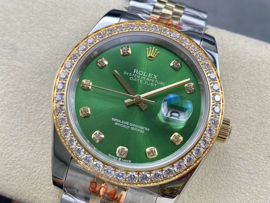 【High-end replica】💰1240! Rolex Single Calendar Datejust Series 41mm [Diameter] 41mm [Movement] Equipped with imported fully automatic mechanical movement [Ring] Rolex RingCommand triangular pit pattern / aperture [Mirror] Scratch-resistant sapphire glass mirror [Material] Imported 316L stainless steel case [Strap] Stainless steel (Oystersteel) optional three-bead/five-bead chain strap [Buckle] Original buckle Super high quality, more beautiful in kind, market exclusive! Classic men's casual watch, the standard accessory for successful men, allowing you to wear it once and for all!