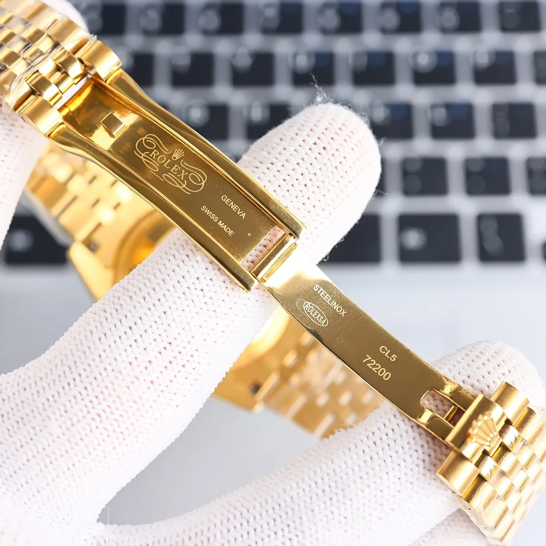 [Customized all-in-one machine] 💰1720 male! 920 women! 🌟🌟Rolex Datejust series, couple watch👫, Swiss quality 100% super waterproof luminous sapphire glass back design, equipped with original imported 8215 fully automatic movement, female 6T51 movement, diameter 36mmx10.5mm. Female 28mm, looks the same inside and out, unique! Create market-friendly prices! Welcome to forward and order! [Love][Fist][Fist][Shake hands][Handshake]