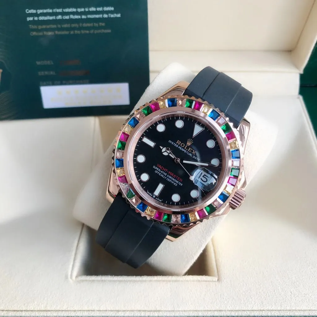 【Customized all-in-one machine】💰1840! All Rolex Yacht-Master 40mm watches are shipped. On the basis of adhering to the characteristics of the brand, they are simultaneously matched with rubber straps and original buckles. [Movement] Equipped with dedicated and manufactured 0️⃣reworked, 💯new original Citizen 9015 fully automatic mechanical movement, with accurate travel time and excellent performance. [Case] 316L stainless steel case The original version of the ceramic ring rotates in both directions simultaneously, perfectly presenting the same curvature and luster as the original version. The ultra-strong high-density mineral glass mirror and exquisite workmanship perfectly inherit the original diving and swimming 🏊‍♀️Performance [Literal] The scale is clear, the luminous light is super long-lasting, the details are synchronized and authentic, the inner shadow ring is clear and the font is well-proportioned [Strap] 316L stainless steel adjustable buckle with imported high-quality rubber strap, comfortable and durable to wear ⚠️Please look for the exclusive quality