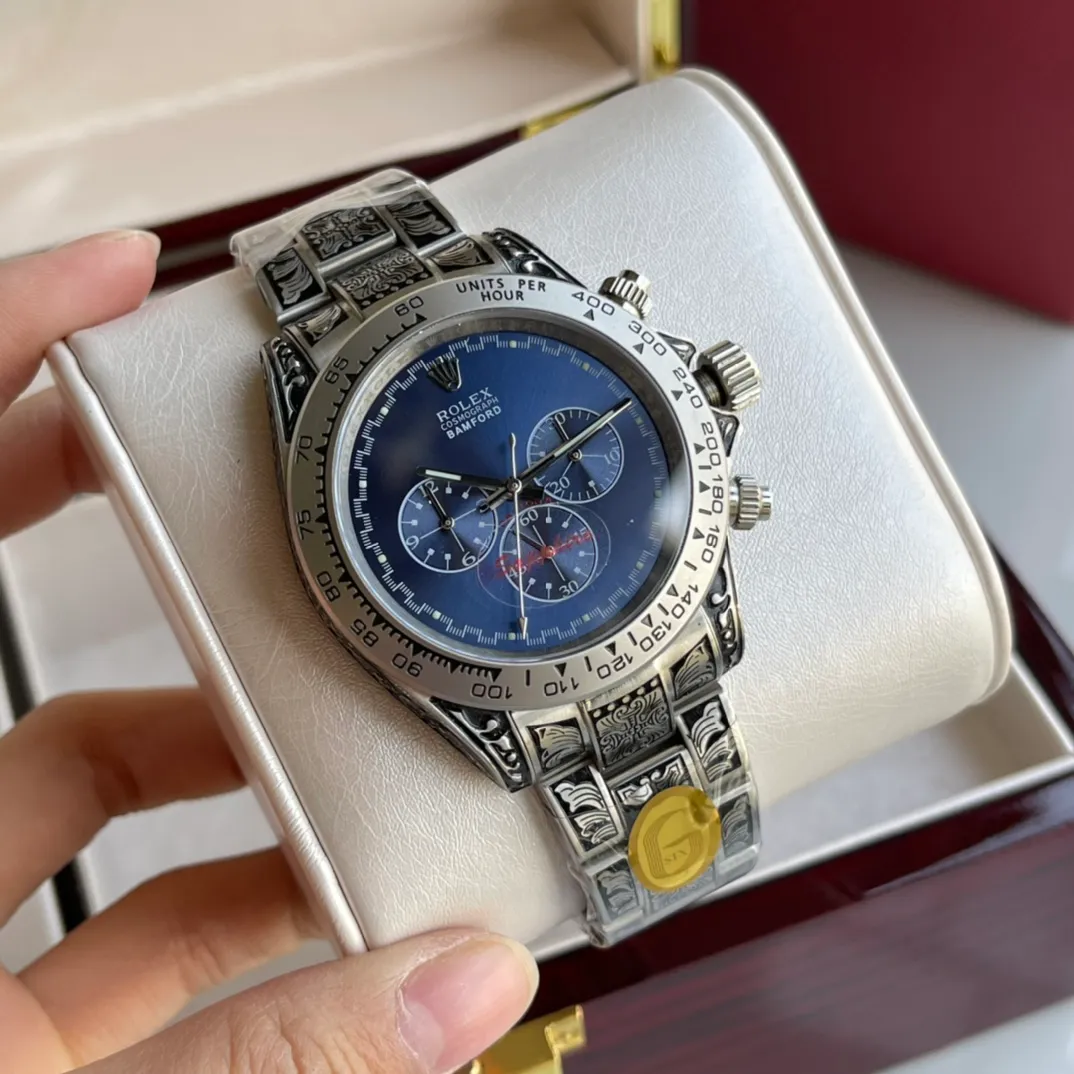 【Foreign Trade Import】💰1960! "Daytona" modified version [Latest]: Rolex 📷📷 Hand-painted [Type]: Fine men's watch [Strap]: 316 stainless steel strap [Movement]: High-end fully automatic mechanical movement [Mirror]: Mineral-strengthened glass (higher definition) Elegant taste Vast and majestic Ingenuity A treasure for the wrist Size: 42mm diameter 11mm thick Hot sale on the market! Welcome to reprint!