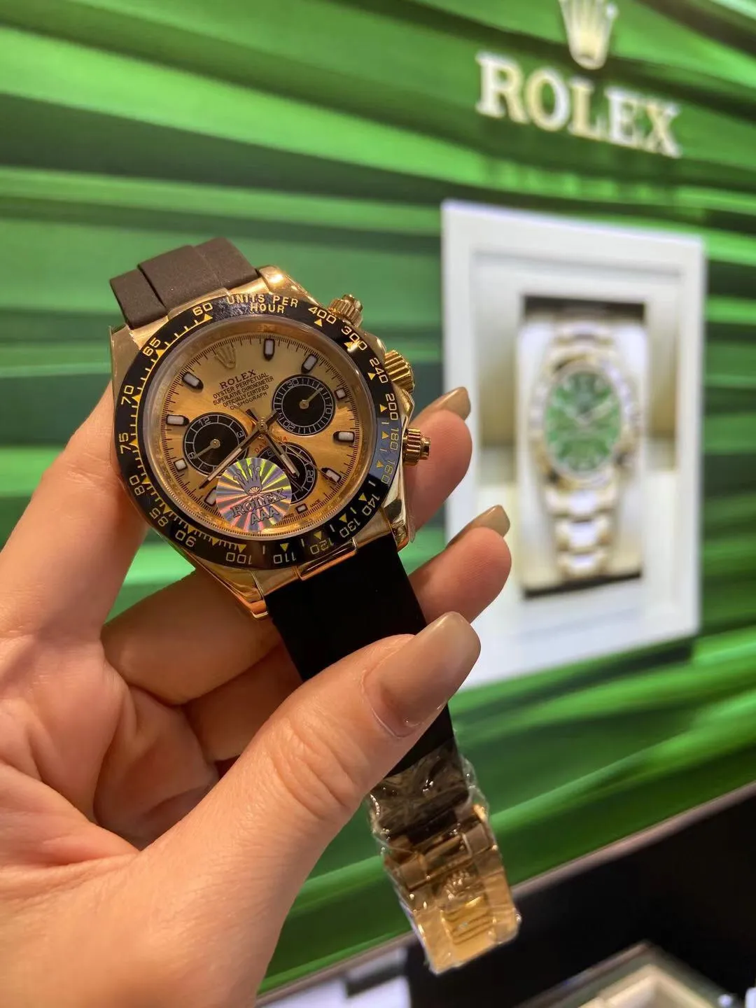 【High-end replica】💰1160! Rolex - Rolex Daytona men's mechanical watch Movement: Imported Citizen 8215 movement Size: Diameter 40mm Thickness 11mm Case: 316 stainless steel case Mirror: Sapphire mirror Strap: Comfortable silicone strap-original buckle