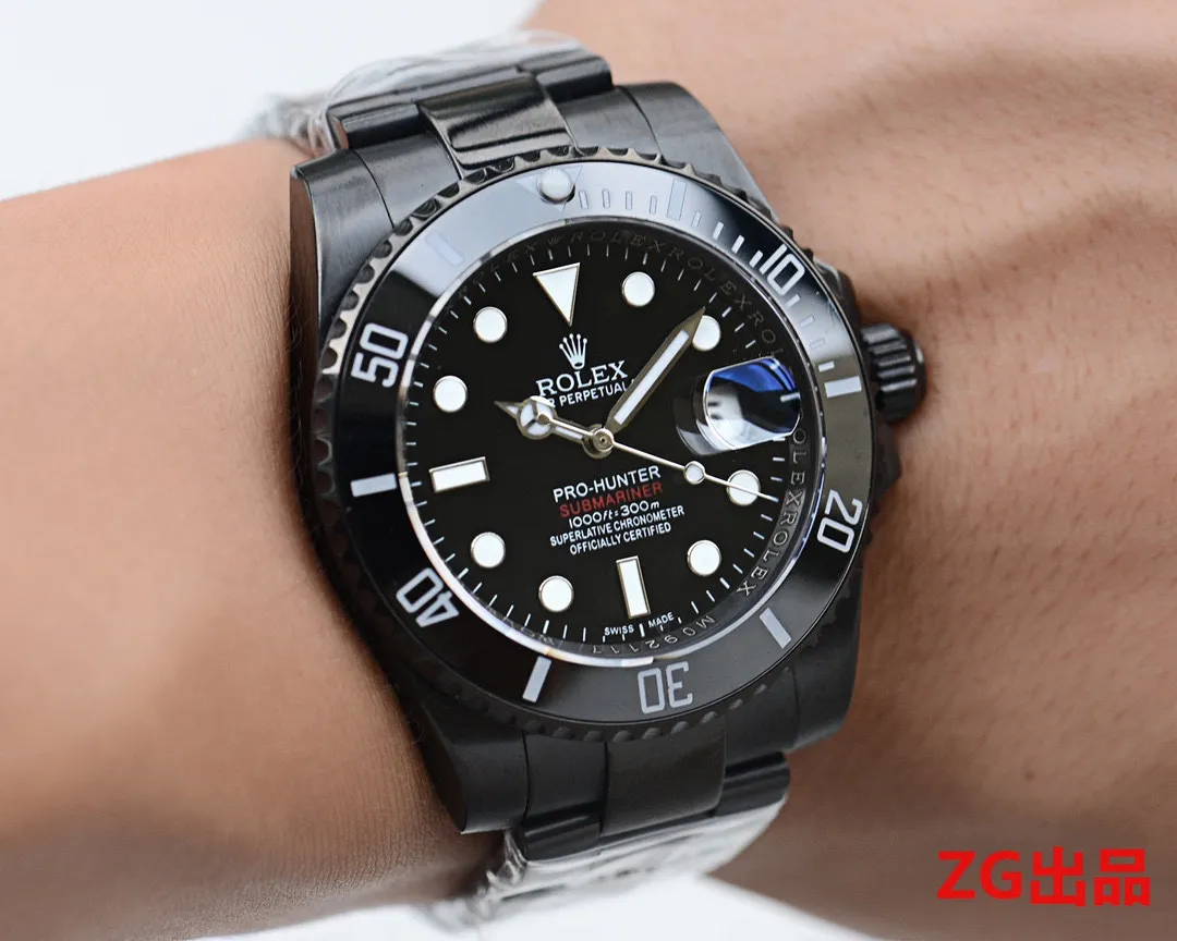 【Foreign trade import】💰2400! There is a leading brand called ZG Factory Water Ghost, which has been growing for 3 consecutive months. "Knight Black" is a favorite among men. It is a must-have in summer. It is black and does not fade. It is suitable for the season when you sweat a lot. The most classic version 🏆🏆 ZG factory "Submariner"————Classic ZG factory V2 version🎈 Every detail is exclusive🎈Exclusive quality See picture details Text description🎉 🏆ZG factory "Knight Black" [Rolex Submariner Series] [Strong] Good reputation 🔥Highly recommended product🏆 [Movement] Top-grade 7750 movement [Material] One-way rotating 60-minute scale outer ring 🎈🎈Ceramic word ring Polished three-dimensional numerals and scales (not fake ceramics on the market) [Case] 40mm [Dial] The function dial font and the dial logo are superimposed and printed using a superimposed printing process. When viewed from the side, there will be a slight bulge. The background texture of the disk has been filtered and corrected countless times to ensure that it is 100% consistent with the original. The Rolex metal LOGO on it is molded separately, and it can be compared to the original in terms of three-dimensionality and roundness. Easy-to-read Chroma light luminous display with long-lasting luminous material [Watch mirror] Anti-scratch sapphire crystal glass, double anti-reflective small window convex lens to magnify the calendar. [Strap] Purely imported 316L fine steel polished watch strap (delicate and comfortable, same craftsmanship as authentic products) [Buckle] Made of imported 316 steel polished from 1:1 parts, scratched inside, corroded Rolex steel seal, external genuine watch buckle safety ring 🎈Can fine-tune "function" 🎈⌚️⌚️ Produced by ZG factory, perfect in every detail