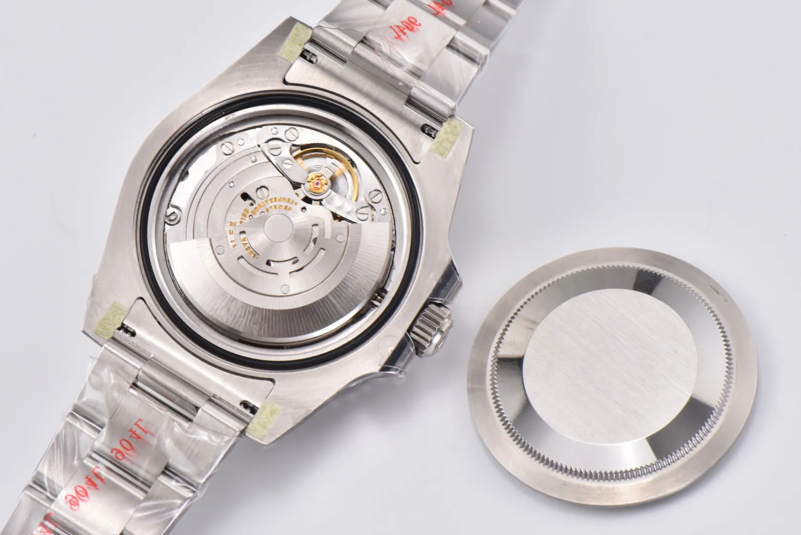 【High-end replica】💰1160! 【Customized all-in-one machine】💰1720! [Top replica] Private chat! ! ! The Rolex Greenwich [GMT-Master II] is one of Rolex’s best-selling watches. It is equipped with a ceramic ring and platinum fonts. The imported 9015 all-in-one mechanical movement has stable and reliable quality. The diameter is 40mm. It is developed one-to-one from the original.