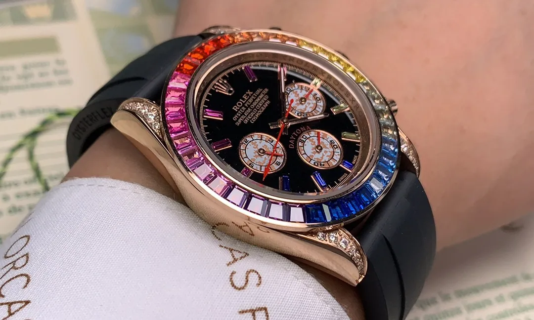 【High-end replica】💰1440! Rolex Daytona series is equipped with imported Citizen 8215 automatic machine, 40mm mineral-strengthened glass, three-bead steel belt, safety buckle. Life moves forward every second, but there is no time to look back, and there is only limitless learning.