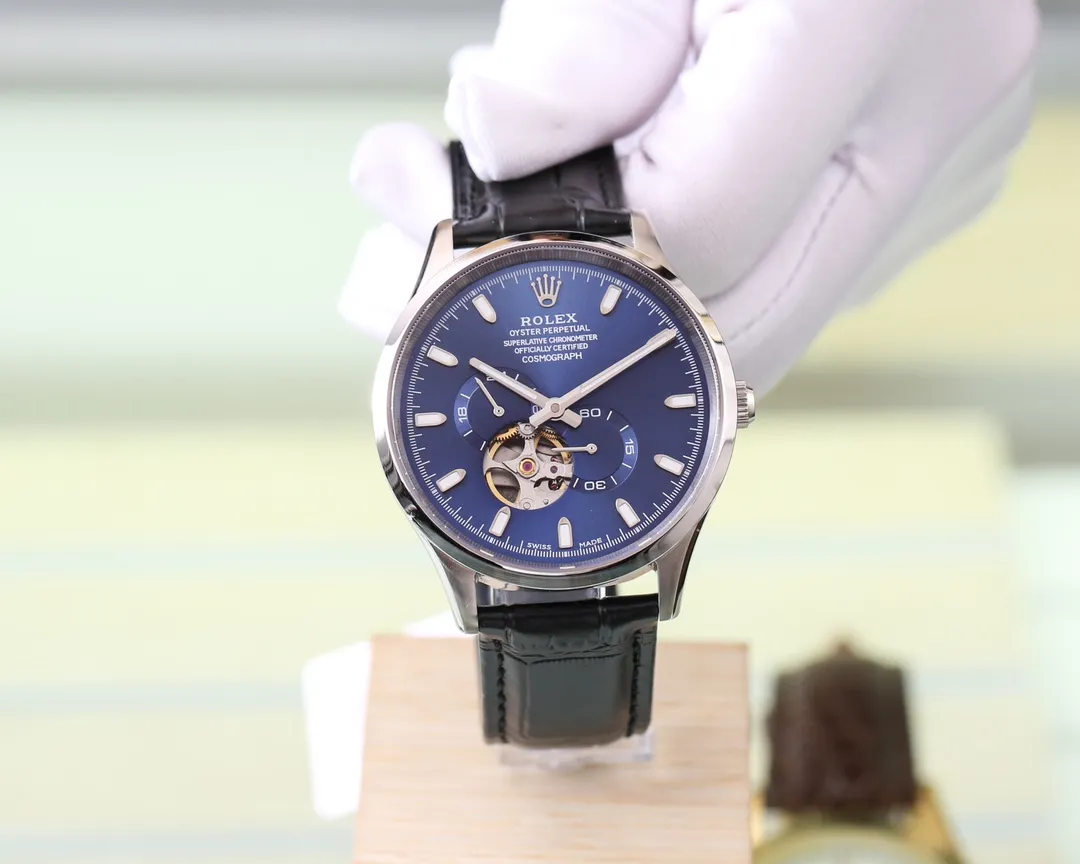 【Foreign trade import】💰2400! Rolex (exquisite, smart work) values ​​quality Type: Exquisite men's watch (more excellent) Best design Strap: Genuine cowhide strap (more durable) Very popular Movement: Japanese mechanical movement (stable) [Citizen Machinery] Material: Mineral super strong mirror (wear-resistant) Real men's smart style Strong three-dimensional sense Special design Return with great reputation Size: 41mm in diameter and 12mm thick Smart launch! Welcome to reprint!