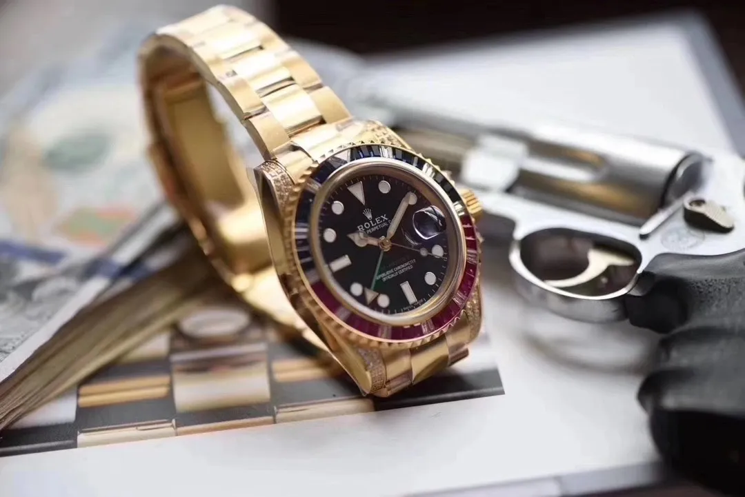 【High-end replica】💰1720! Rolex ROLEX GMT-Master II Greenwich Series Imported fully automatic Citizen 8217 mechanical movement • 40mm • Sapphire mirror (blue light magnifying glass) • Three-bead steel belt • Safety buckle Luminous Temperament does not mean taste. Your choice can prove it.