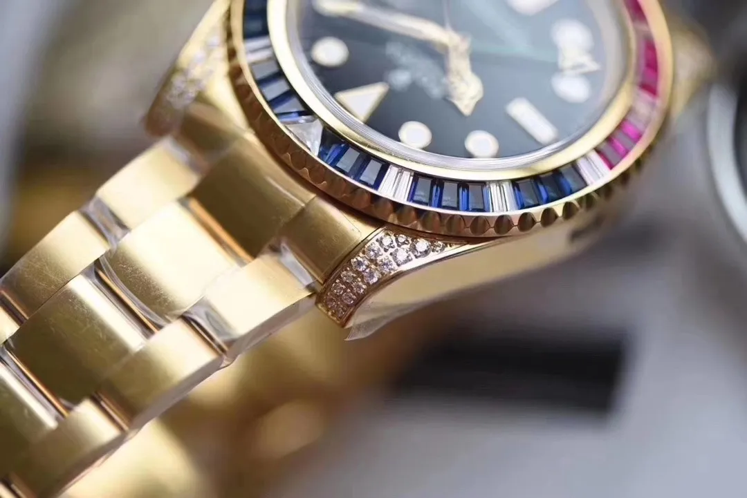 【High-end replica】💰1720! Rolex ROLEX GMT-Master II Greenwich Series Imported fully automatic Citizen 8217 mechanical movement • 40mm • Sapphire mirror (blue light magnifying glass) • Three-bead steel belt • Safety buckle Luminous Temperament does not mean taste. Your choice can prove it.