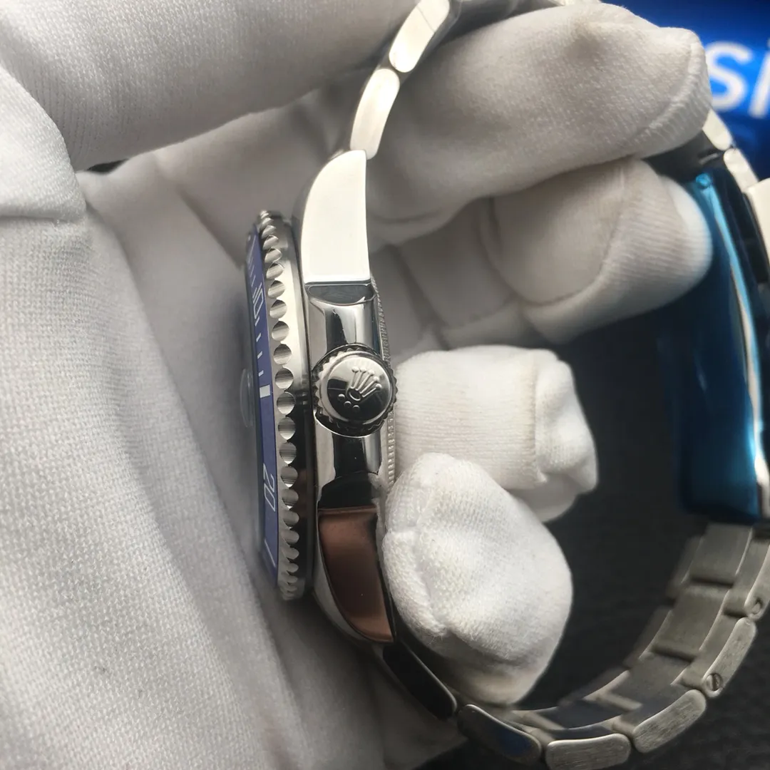 [Foreign trade import] 💰850 Rolex Submariner ceramic ring (super luminous) 🏍Type: 3-pin Submariner series men’s watch 🏍Strap: top 316 stainless steel strap 🏍Movement: imported fully automatic mechanical movement 🏍Material: top mineral glass mirror 🏍Size: diameter 40mm, thickness 12mm 🏍Buckle: original buckle