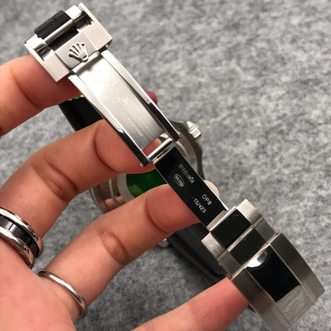 [Foreign trade import] 💰970 Rolex - ROLEX 👑 Style: YM yacht series - mechanical watch Movement: Original imported Citizen 8215 movement Case: 316L stainless steel case Strap: Imported silicone strap/original safety buckle Mirror: sapphire glass💎 Size: diameter 40mm thickness 12mm / diameter 44mm thickness 14 D85!