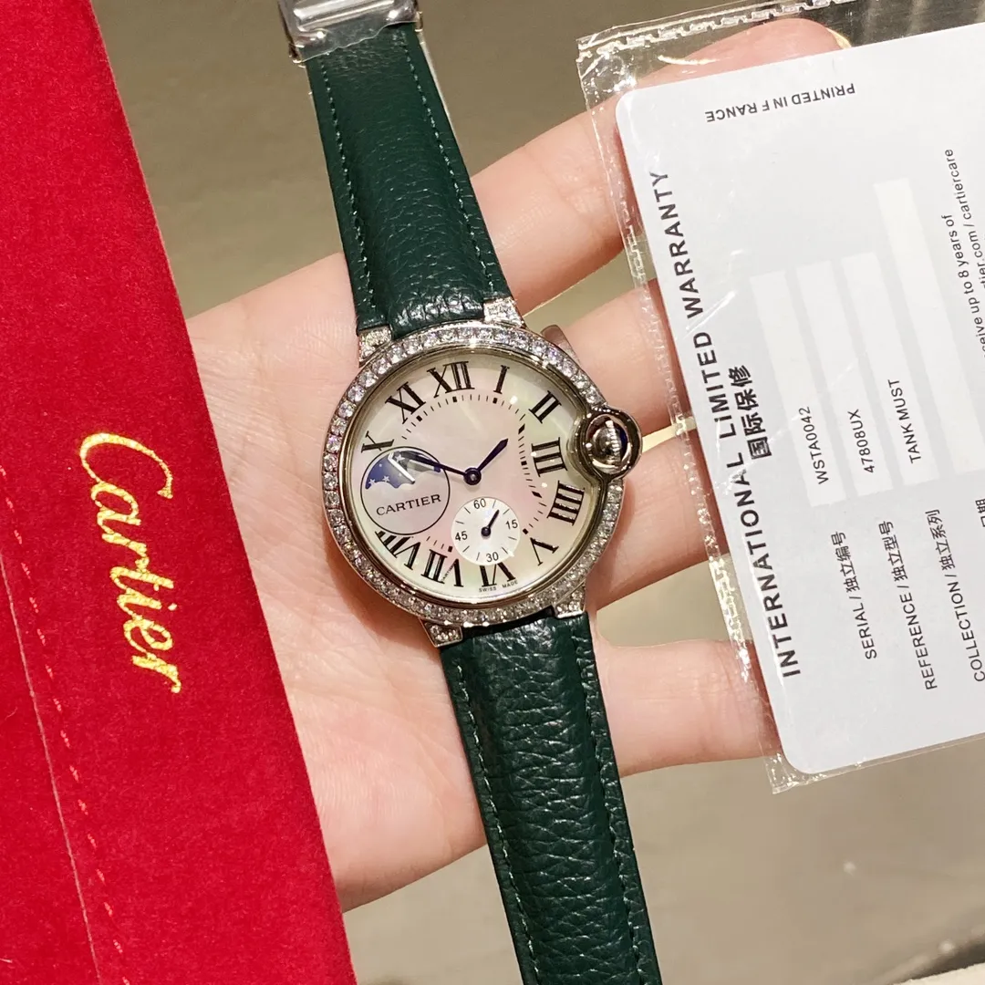 【Foreign trade import】💰960! Cartier women's blue balloon luxury series, quartz watches are shipped in the same color [color], the sun, moon and stars are displayed in a large frame, the starry sky is running, time flows, special cutting diamonds 💎 inlaid ring, personality, perfect, equipped with original imported quartz movement, precise travel time, Cartier original snap buckle, diameter 36mm, thickness 8mm "Please pay attention to the exclusive background for detailed shooting"