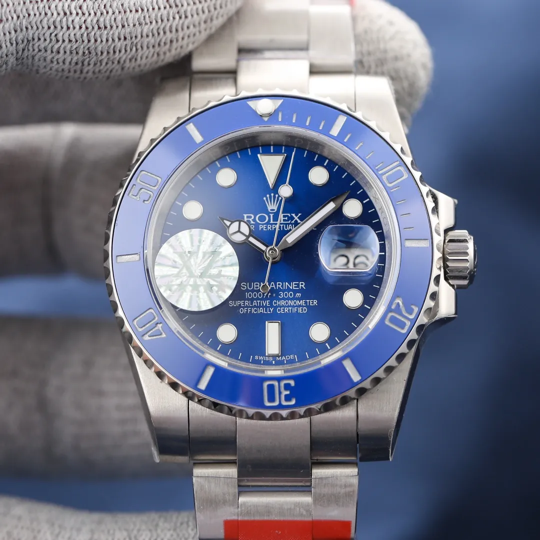 【Top replica】💰3900! Rolex Submariner (Submariner series) 🔥🔥Ceramic ring: The green ceramic ring reaches 99% of genuine emerald green, and the black Submariner reaches 100% no color difference. Like the original version, the platinum-plated scales are stain-resistant, non-blackening, and the luminous beads are full and crystal clear. 🔥🔥Rotation: The diving rotation is attractive, the scale of each tooth is clearly positioned, and it has the same feeling of being dragged along as the original version. It does not feel stiff or out of place when turning (this is currently only achieved by the XZ factory), and the sound is as clear and sweet as the original version.          Steel: 316S original steel, original same material (same weight)🔥🔥Movement: 100% Swiss 3135 brand new machine (zero repair), durable for ten years🎈🎈🔥🔥Case: The English text in the inner shadow is magnified a hundred times, which is consistent with the original product. Each watch has a sapphire glass with an anti-counterfeiting invisible LOGO at the six o'clock position of the inner shadow. 🔥🔥Strap: The brushed texture is clear, and it is seamlessly connected with the case. There is no unevenness when touched by hand (exclusively owned) 🔥🔥Buckle: Seamless connection, no traces of welding, the safety buckle LOGO is exquisite, and it has the function of instantly adjusting the length of the strap. 🔥🔥Literal: Powerful luminous, extremely transparent. Consistent with the original calendar: The size of the extra-large calendar window is consistent with the original, and the font printing is as raised as the original. It is magnified sixty times and still does not produce ink bleeding and burrs. Bottom cover: The standard 144 teeth are consistent with the original, with clear tooth patterns and no burrs. 🔥🔥 Waterproof: XZ Factory breaks the tradition of using waterproof ring ➕ waterproofing and other technologies. It will no longer be waterproof after a long time. XZ Factory uses the industry's first "structural" waterproofing. The shell structure is waterproof, so it is eternal, durable and truly 100% waterproof. 🎈🎈Have worn the XZ Factory version of Water Ghost, I believe you will continue to recommend it for its exclusive quality, real high cost performance, 🏆🏆Welcome to reprint!