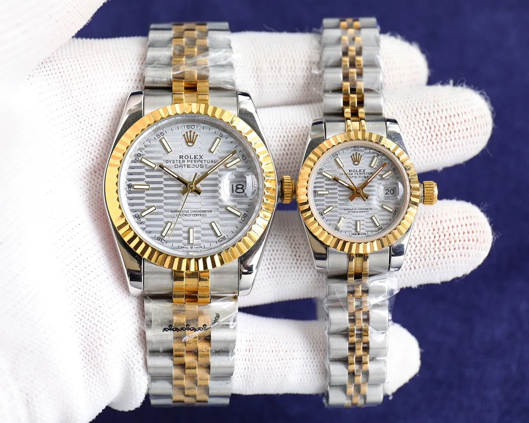 [Customized all-in-one machine]💰Male 920! [Customized all-in-one machine] 💰Female 980! Rolex Datejust series, a watch for couples👫, Swiss quality 100% super waterproof luminous sapphire glass back design, equipped with imported 9015 all-in-one fully automatic movement, female 6T51 movement, diameter 36mmx10.5mm. Female 28mm, creating a market-friendly price! Welcome to forward and order! [Love][Fist][Fist][Shake hands][Handshake] Big factory quality! Welcome to reprint!
