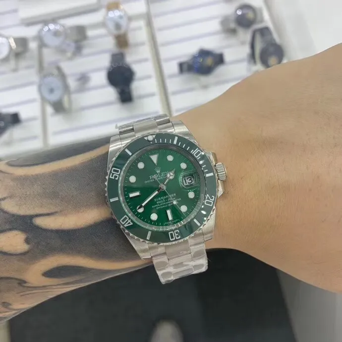 【Foreign trade import】💰850! 🚺ROLEX⌚️ROLEX Submariner Series Ceramic Ring (Super Luminous) Genuine Synchronized New Polishing Process Size-40mm Blue Light Sapphire Glass Three-Bead Steel Belt with Safety Buckle/Special Tape⌚️6-digit Hidden Engraved Anti-Counterfeiting Crown Logo