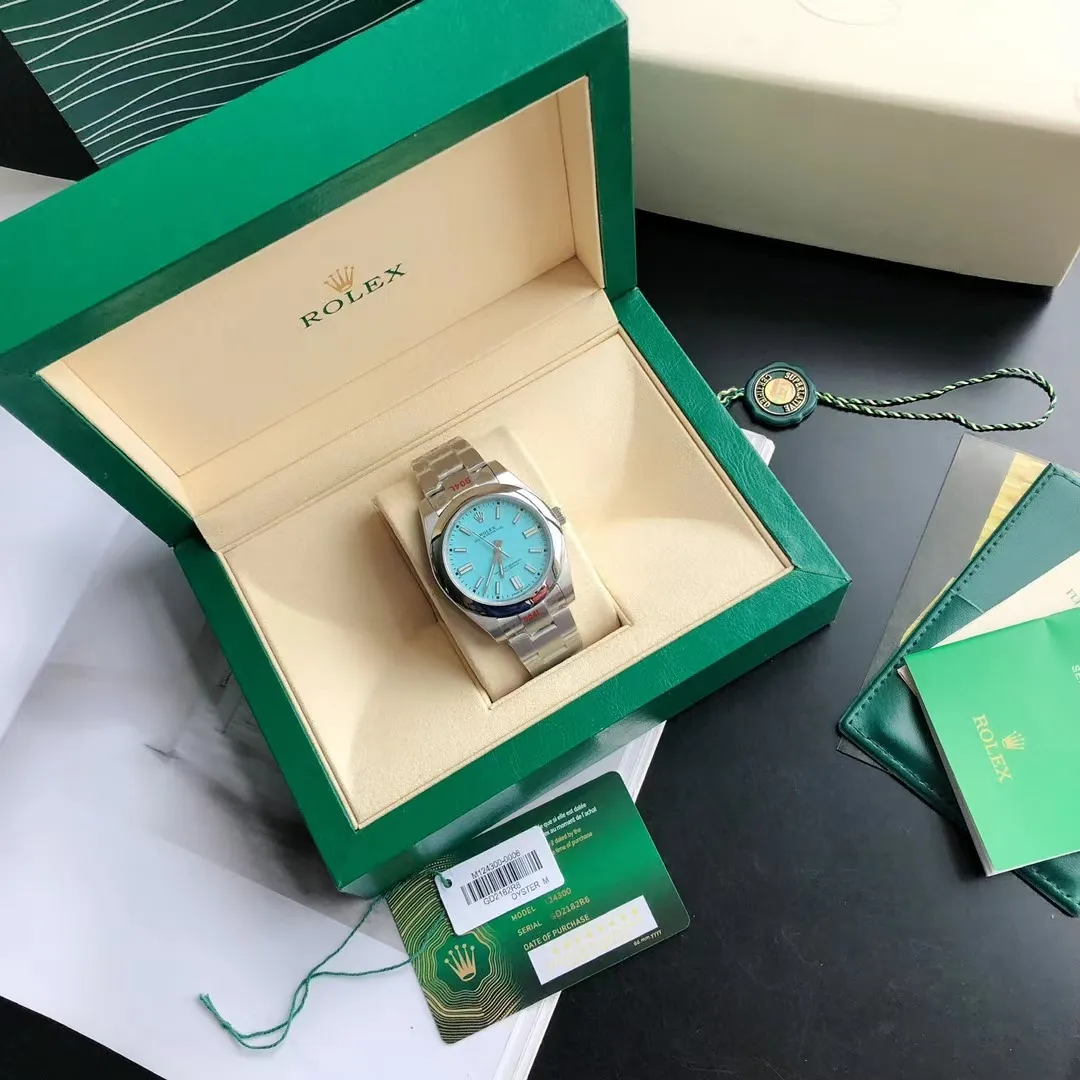 【High-end replica】💰1240! 【Customized all-in-one machine】💰1720! Rolex [Colorful Man, Oyster Life] The new Rolex Oyster Perpetual 41mm, the official synchronization model 124300 is perfectly crafted with original details, once again enhances the essence, and allows you to experience the original details of Citizen movement watches to the extreme. [Case] 316L stainless steel case, original synchronized shell shape and details (not the same model as the log-type case) to restore the thickness of the bezel, brushed lugs (matching the brushed texture of the bracelet), the sides of the case are rounded and full and brightly polished, perfectly synchronized with the original, the best 41mm shell size, 11mm dial thickness to achieve the original appearance reference 0 error [color] [Glass] Made of anti-scratch sapphire glass, the mirror surface is transparent and clear when reading, and the 6-digit exclusive small crown hidden mark is looming [Movement] Continue to use the new Citizen 8215 movement, accurate, stable and reliable [Literal] Using the original seven-color full-process computer numerical control color matching, the first original color matching in its class, perfectly matching the seven-color gorgeous and dazzling [Color] The super luminous color is comparable to the original in terms of durability and luminous color, perfectly interpreting the colorful essence of the original - Tiffany Blue is even more elegant and chic [Bracelet] The three-bead bracelet uses sandblasting of parts (each grain) and the latest surface coating process to restore the texture and luster of the original strap (differentiating the log-type three-bead bracelet). The sandblasted texture is perfectly combined with the ear rods of the case. The original buckle is synchronized with the original recessed crown mark to avoid scratching the sleeves. Deeply appreciate the original design concept and give feedback with heart.